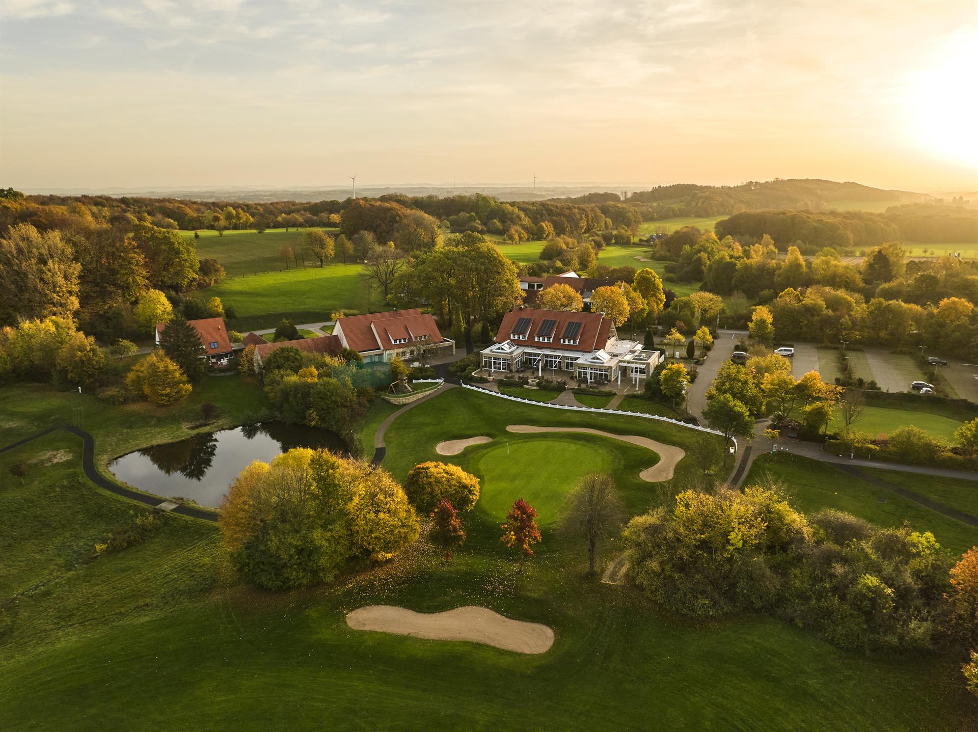 Zu sehen ist der EIngang des Gut Heckenhofs